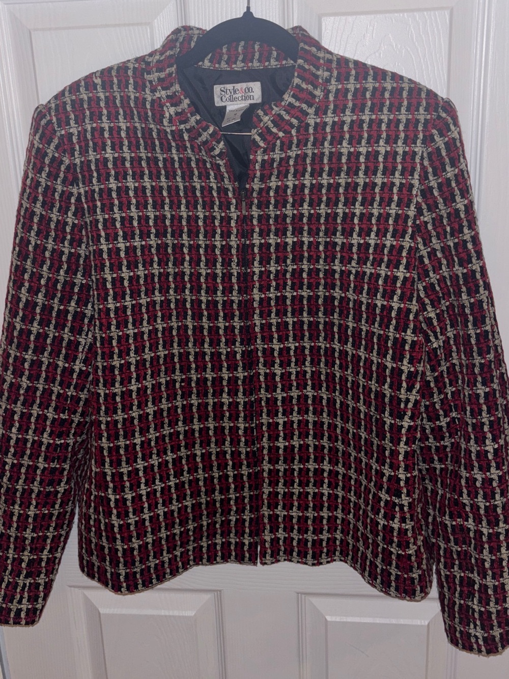 Vintage Style & Co Collection Red Black White Plaid Tweed design Zip Jacket